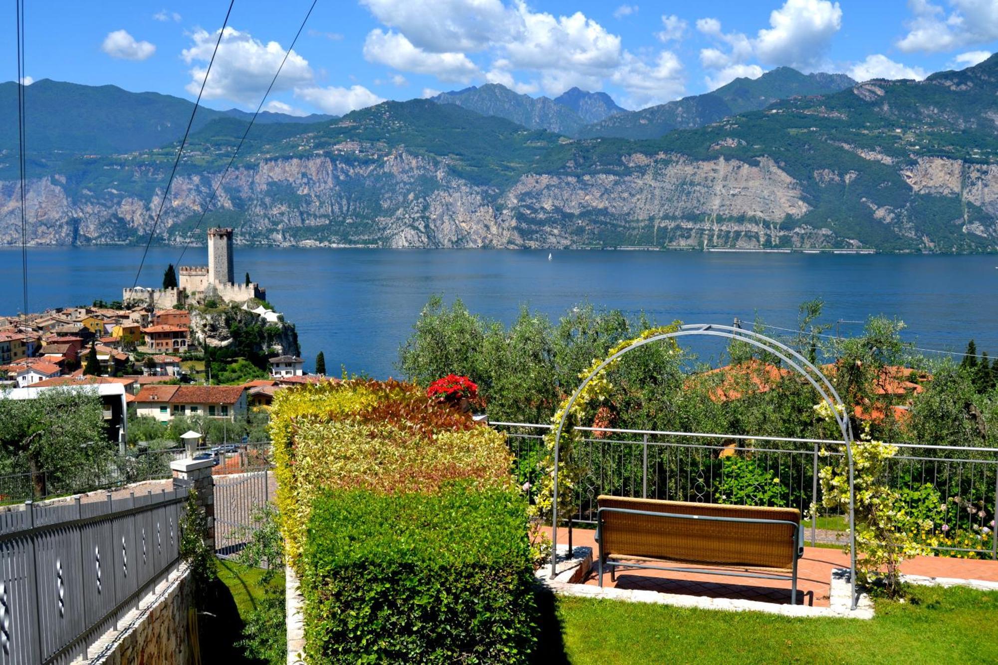 Appartamenti La Perla Malcesine Dış mekan fotoğraf